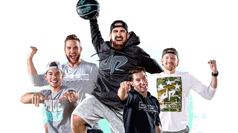 Dude Perfect .